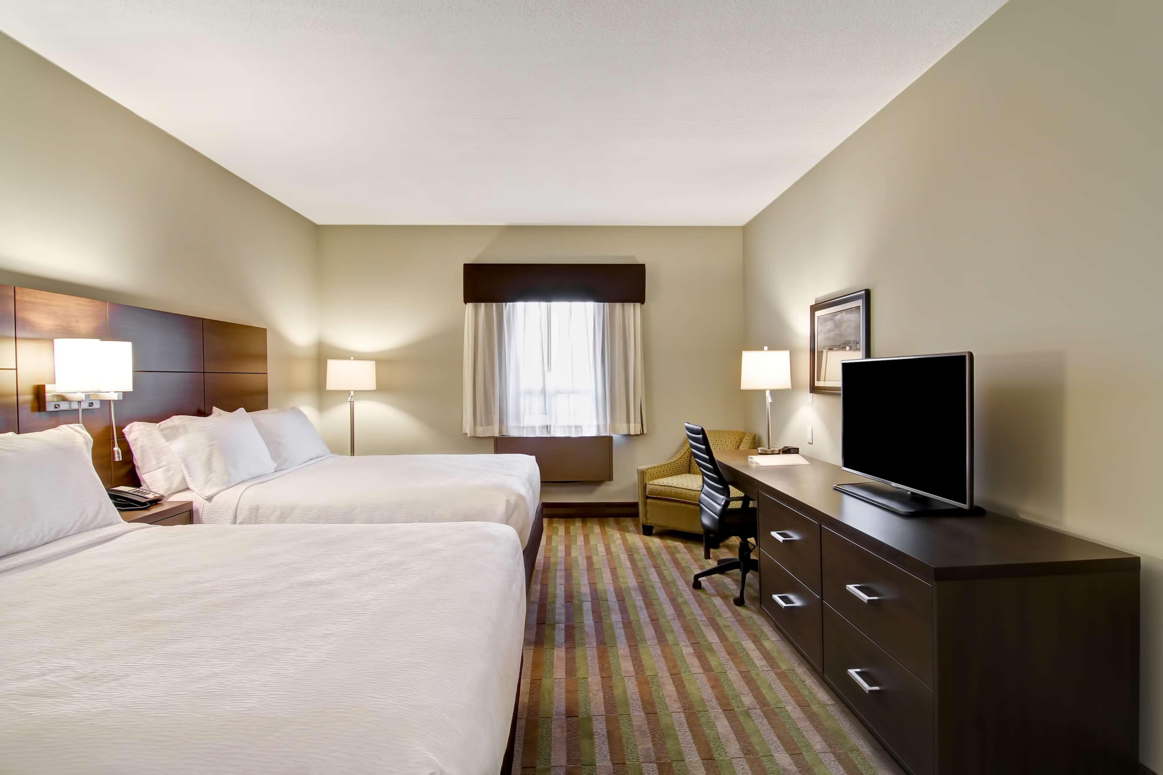 Best Western London Airport Inn & Suites Exterior foto