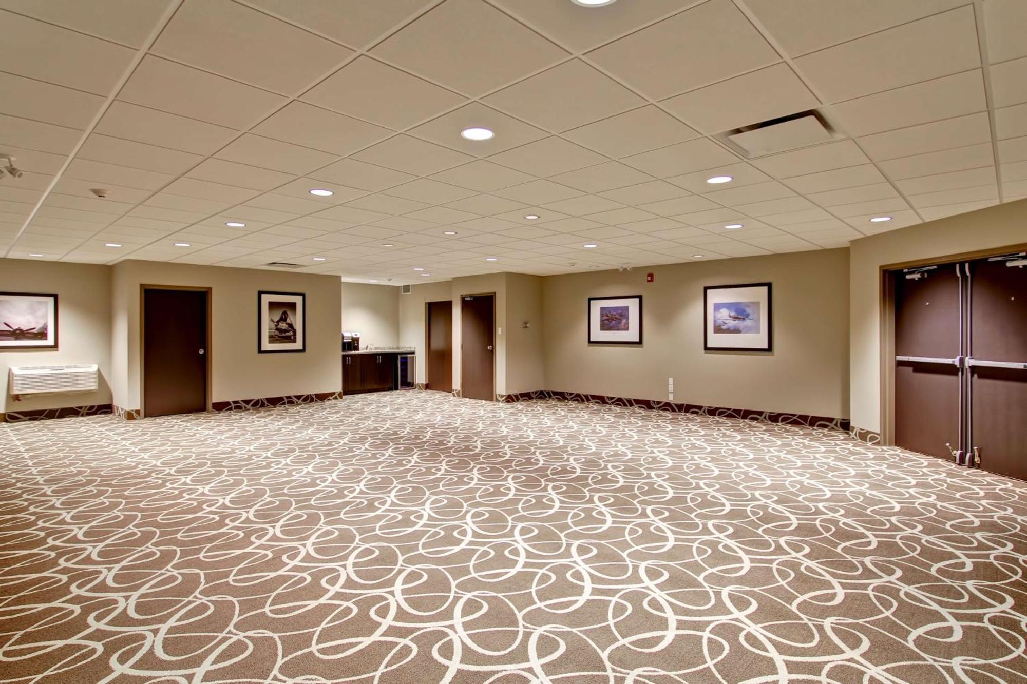 Best Western London Airport Inn & Suites Exterior foto